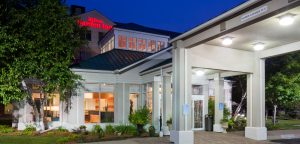 Hilton Garden Inn Shoreview Exterior