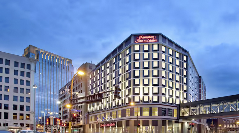Hampton Inn Minneapolis/Downtown